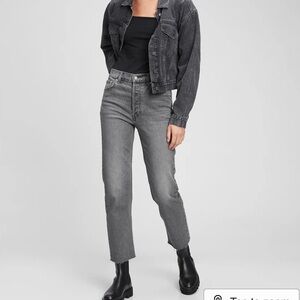 GAP High Rise Cheeky Straight Leg Jeans Gray Wash Raw Hem Size 27